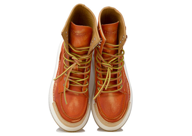 „LA BIKER ARANCIO“ |Damen – Handgefertigte Lederstiefelette, 100 % hergestellt in Italien