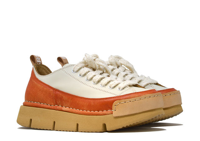 "LA DINAMICA ARANCIO" - Scarpa Artigianale in Pelle 100% fatta in Italia