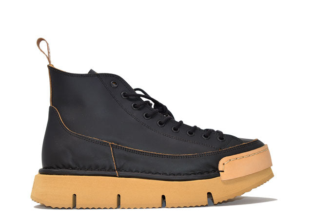 „LA DINAMICA BLACK“ – Handgefertigte Lederstiefelette, 100 % hergestellt in Italien