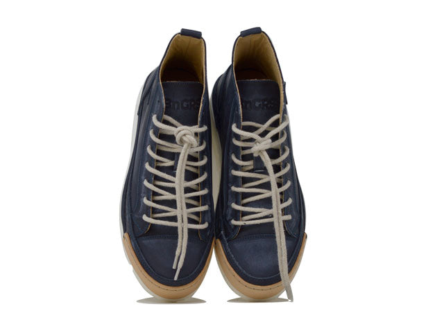 „LA NOTTE HIGH“ – Handwerkliche Stiefelette aus 100 % Leder, hergestellt in Italien