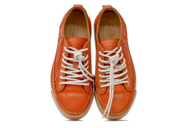 Model "LA PAPAYA" - Handmade Shoe in 100% Leather Made in Italy