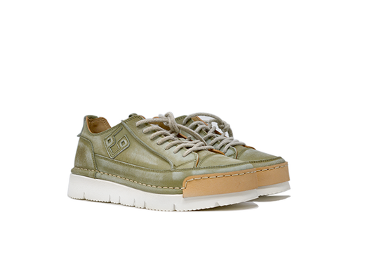 Model "LAKIWI" - Handmade Shoe in 100% Leather Made in Italy