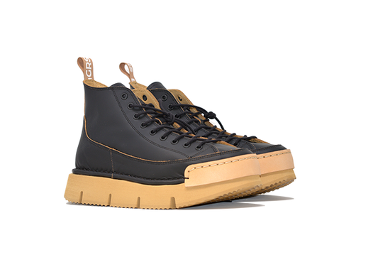 "LA DINAMICA BLACK" - 100% Handmade Leather Polish Made in Italy