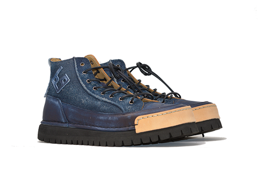 "LA TIROLESE JEANS" - 100% Handmade Leather Polish Made in Italy
